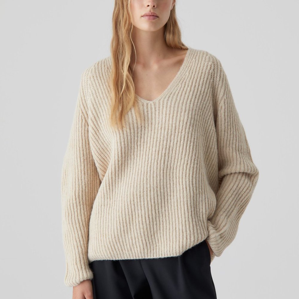 Closed - Royal Baby Alpaca Mix V-Sweater - Nude color